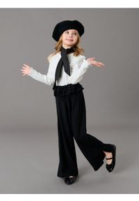 Sinsay - Jeansy wide leg z ozdobnymi falbankami - czarny. Kolor: czarny #1