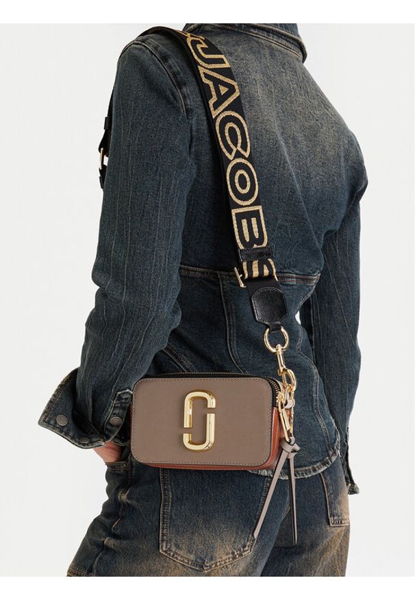 MARC JACOBS - Marc Jacobs Torebka The Snapshot 2S3HCR500H03 Brązowy. Kolor: brązowy. Materiał: skórzane