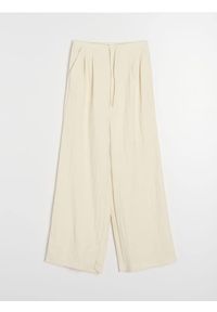 Sinsay - Spodnie wide leg z domieszką wiskozy - kremowy. Kolor: kremowy #1
