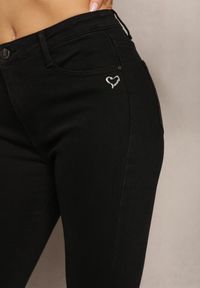 Renee - Czarne Elastyczne Jeansy o Dopasowanym Fasonie Arilem. Kolor: czarny #5