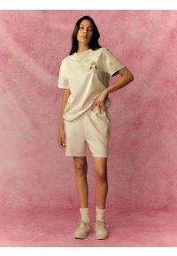 4f - 4F T-shirt oversize z nadrukiem damski - zielony S. Okazja: na co dzień. Kolor: zielony. Materiał: materiał, bawełna, dzianina. Wzór: nadruk. Styl: casual #2