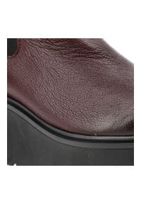 Bordowe Botki Armodo Eleganckie Obuwie Damskie Na Koturnie. Kolor: czerwony. Materiał: skóra. Wzór: aplikacja. Sezon: zima, jesień. Obcas: na koturnie. Styl: elegancki #3