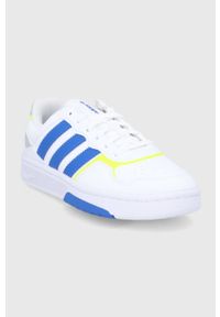 adidas Originals buty dziecięce Courtic GY3634 kolor biały. Nosek buta: okrągły. Zapięcie: sznurówki. Kolor: biały. Materiał: guma #4