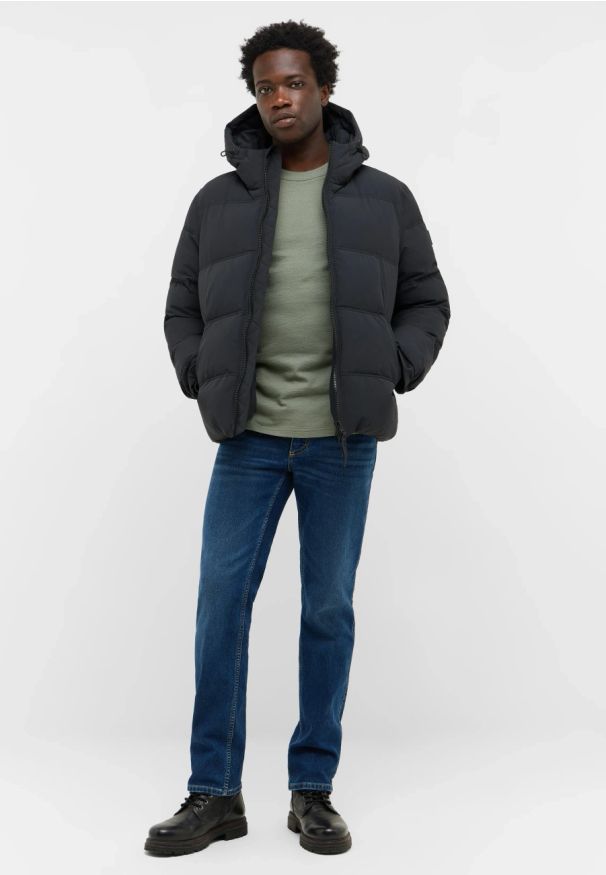 Męska Kurtka zimowa Mustang Style Oakfield Jet Black 1017069 4188. Sezon: zima