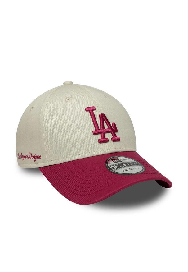 Czapki New Era Model La Dodgers Mlb Side Script 9forty Kolor Beżowy. Kolor: beżowy. Materiał: tkanina. Styl: sportowy