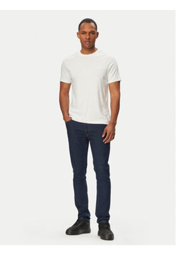 Calvin Klein T-Shirt LV04LG222G Biały Slim Fit. Kolor: biały. Materiał: bawełna