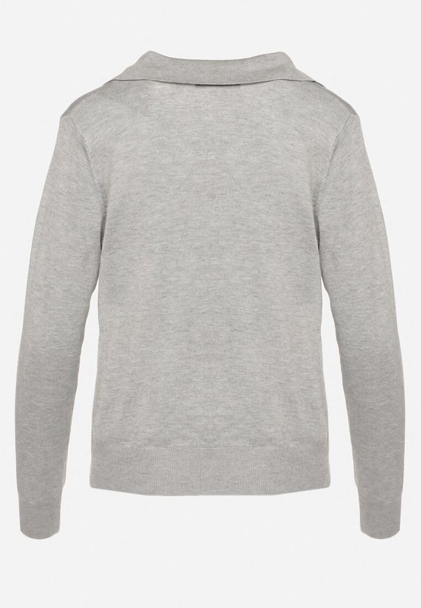 Born2be - Szary Sweter z Wiskozą Ozdobiony Kołnierzykiem i Ściągaczami Ceada. Okazja: na co dzień, do pracy, na spotkanie biznesowe. Kolor: szary. Materiał: wiskoza. Długość rękawa: długi rękaw. Długość: długie. Wzór: aplikacja. Styl: biznesowy, casual, elegancki