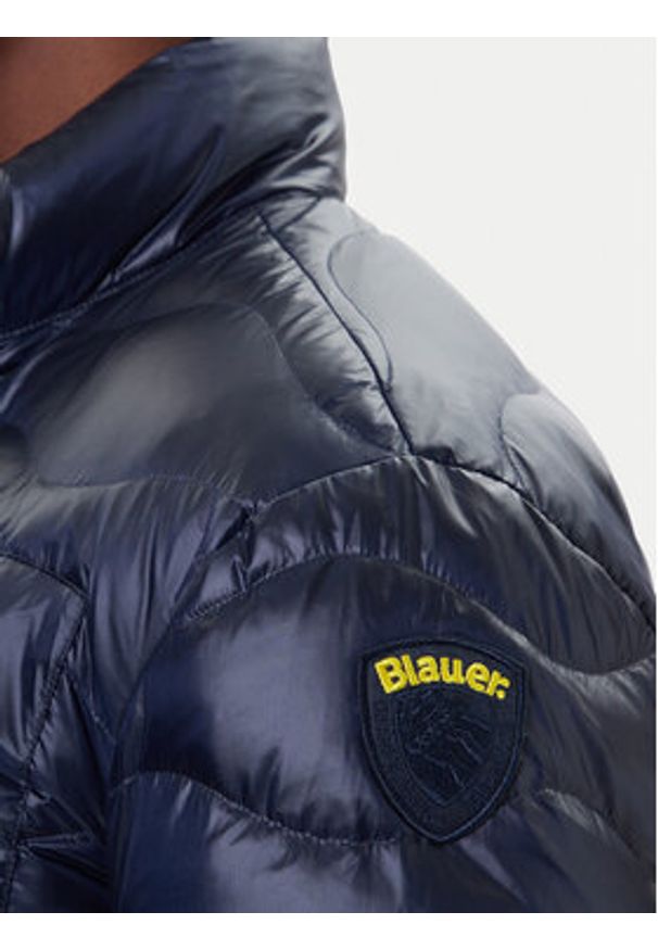 Blauer Kurtka puchowa 25WBLUC03075 Granatowy Regular Fit. Kolor: niebieski. Materiał: syntetyk