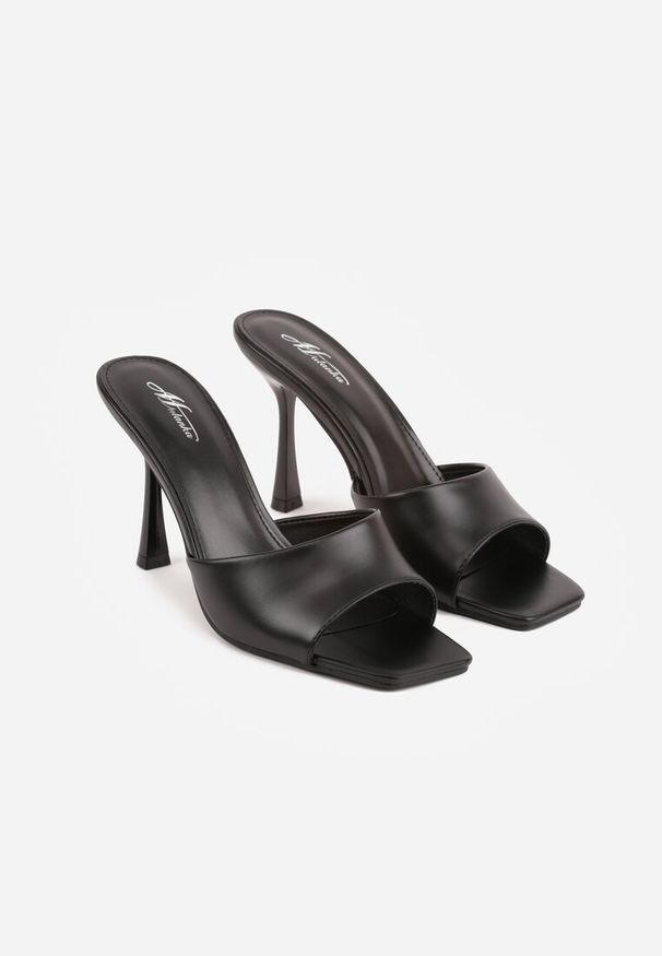 Born2be - Czarne Klapki na Szpilce z Kwadratowym Noskiem Mellota. Okazja: na co dzień, na imprezę. Kolor: czarny. Materiał: satyna. Obcas: na szpilce. Styl: elegancki, klasyczny, casual