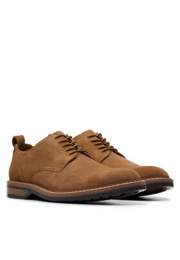 Clarks Półbuty Aldwin Lace 26178426 Brązowy. Kolor: brązowy. Materiał: skóra, zamsz