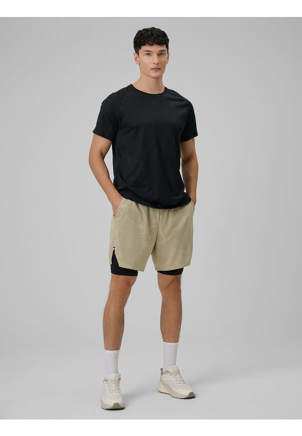 4f - 4F Koszulka treningowa regular szybkoschnąca męska - czarna XL. Kolor: czarny. Materiał: skóra, materiał. Długość rękawa: raglanowy rękaw. Sport: fitness