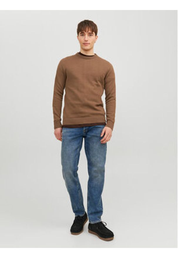 Jack & Jones - Jack&Jones Sweter 12212816 Brązowy Regular Fit. Kolor: brązowy. Materiał: bawełna