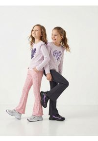 Sinsay - Prążkowane spodnie flare 2 pack - wielobarwny. Materiał: prążkowany #1