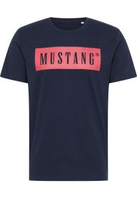 Mustang - MUSTANG Style Alex C LOGO Tee MĘSKI T-SHIRT KOSZULKA NADRUK LOGO BLUE NIGHTS 1013223 4085. Wzór: nadruk #4
