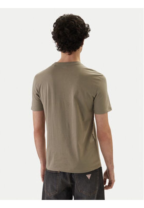 Guess T-Shirt Z6GI06 K2847 Khaki Regular Fit. Kolor: brązowy. Materiał: bawełna