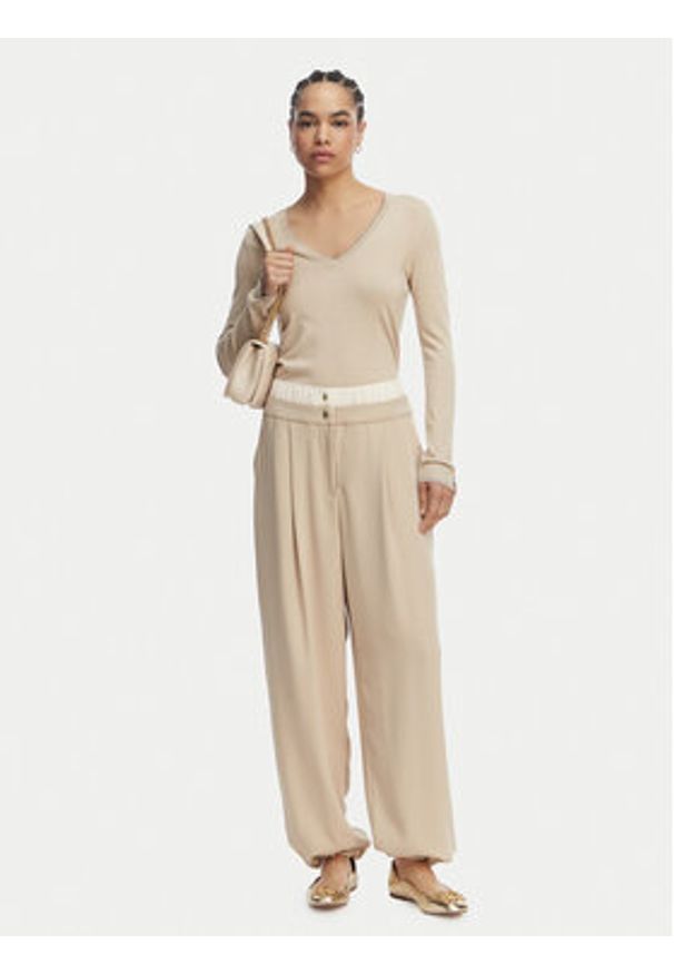 Liu Jo Sweter WA6282 MS49I Beżowy Regular Fit. Kolor: beżowy. Materiał: wiskoza