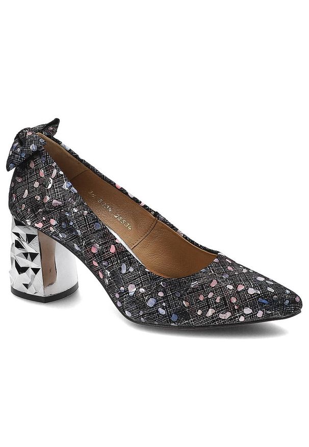 Czarne Czółenka Maciejka Damskie Eleganckie Buty. Zapięcie: bez zapięcia. Kolor: czarny. Materiał: skóra, zamsz. Szerokość cholewki: normalna. Wzór: nadruk, aplikacja, geometria, kolorowy. Obcas: na obcasie. Styl: elegancki. Wysokość obcasa: średni