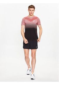 Asics T-Shirt Seamless 2011C398 Bordowy Regular Fit. Kolor: czerwony. Materiał: syntetyk