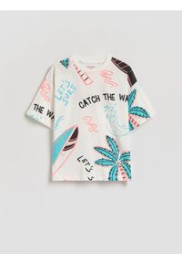 Reserved - Bawełniany t-shirt z nadrukiem - złamana biel. Materiał: bawełna. Wzór: nadruk #1