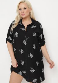 Born2be - Czarna Koszulowa Sukienka z Guzikami i Regulowanymi Rękawami Xatella. Kolekcja: plus size. Kolor: czarny. Wzór: kwiaty. Typ sukienki: koszulowe