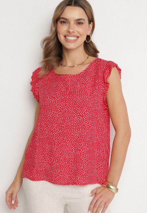 Born2be - Czerwona Bluzka z Bawełny w Kropki Nappela. Okazja: na co dzień. Kolor: czerwony. Materiał: bawełna. Długość rękawa: krótki rękaw. Długość: krótkie. Wzór: kropki. Styl: casual, klasyczny, elegancki