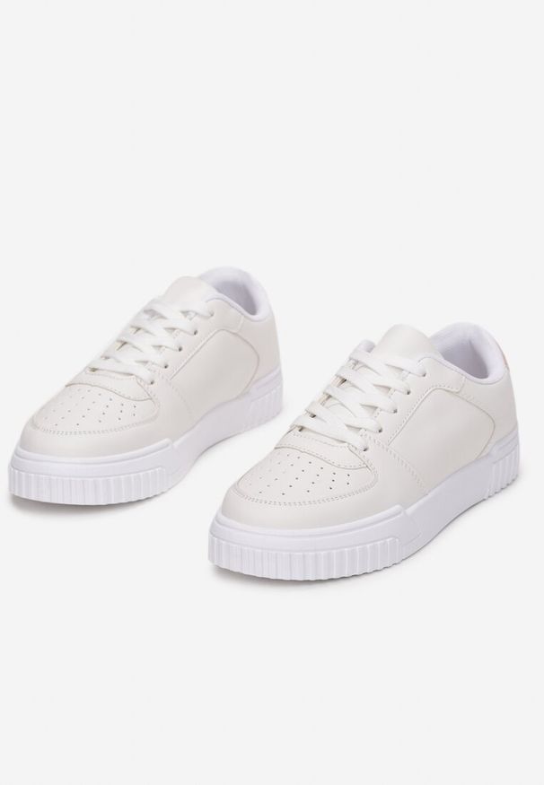 Renee - Biało-Różowe Sneakersy Amathanassa. Wysokość cholewki: przed kostkę. Kolor: biały. Szerokość cholewki: normalna. Wzór: aplikacja, gładki. Obcas: na płaskiej podeszwie