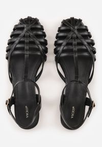 Renee - Czarne Sandały VICES Ozdobione Cienkimi Paskami Calodora. Okazja: na co dzień. Zapięcie: pasek. Kolor: czarny. Materiał: jeans. Wzór: aplikacja. Styl: casual #8