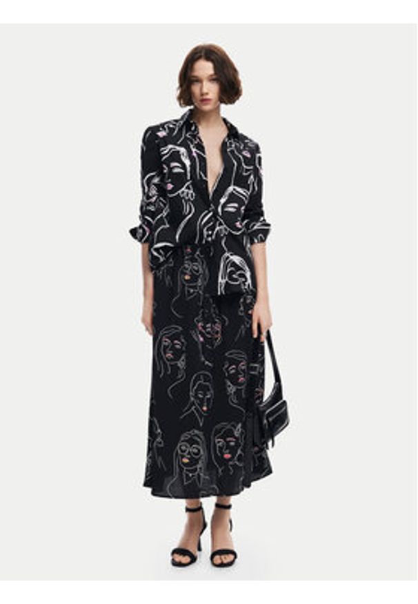 Desigual Koszula Faces 24WWCW34 Czarny Regular Fit. Kolor: czarny. Materiał: bawełna