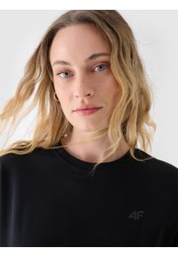 4f - 4F Bluza dresowa nierozpinana bez kaptura damska - czarna XXL. Okazja: na co dzień. Typ kołnierza: bez kaptura. Kolor: czarny. Materiał: dresówka. Wzór: gładki, ze splotem. Styl: sportowy, casual