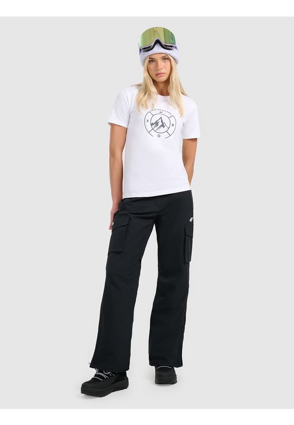 4f - 4F T-shirt regular z nadrukiem damski - biały L. Okazja: na co dzień. Kolor: biały. Materiał: bawełna, dzianina. Długość rękawa: krótki rękaw. Długość: krótkie. Wzór: nadruk. Styl: casual