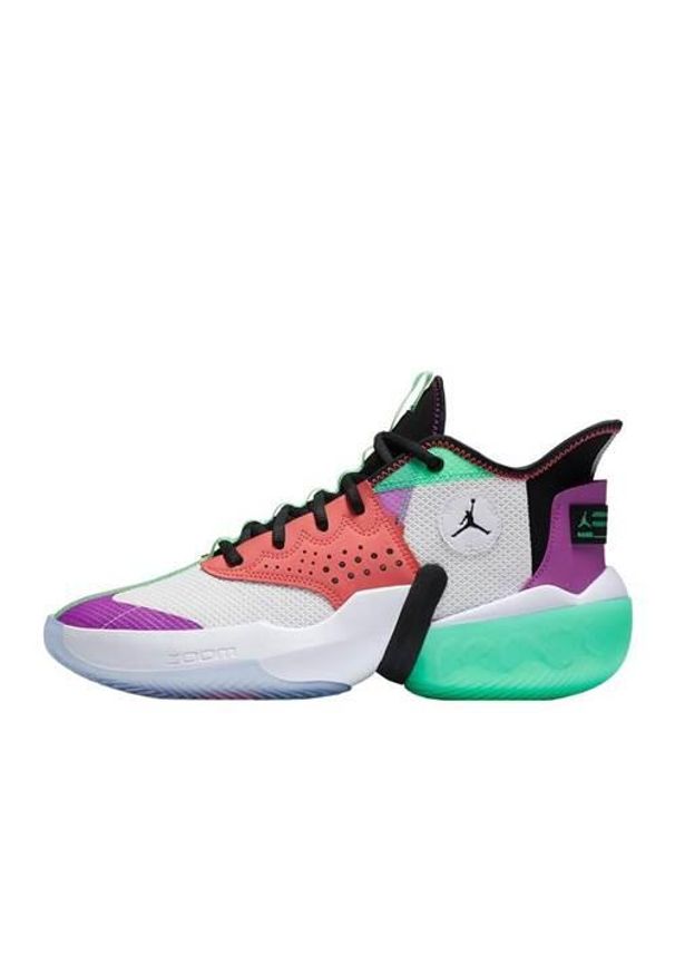 Buty koszykarskie męskie Nike Air Jordan React Elevation. Zapięcie: sznurówki. Kolor: żółty, pomarańczowy, wielokolorowy, fioletowy. Materiał: materiał, syntetyk, tkanina. Szerokość cholewki: normalna. Model: Nike Air Jordan