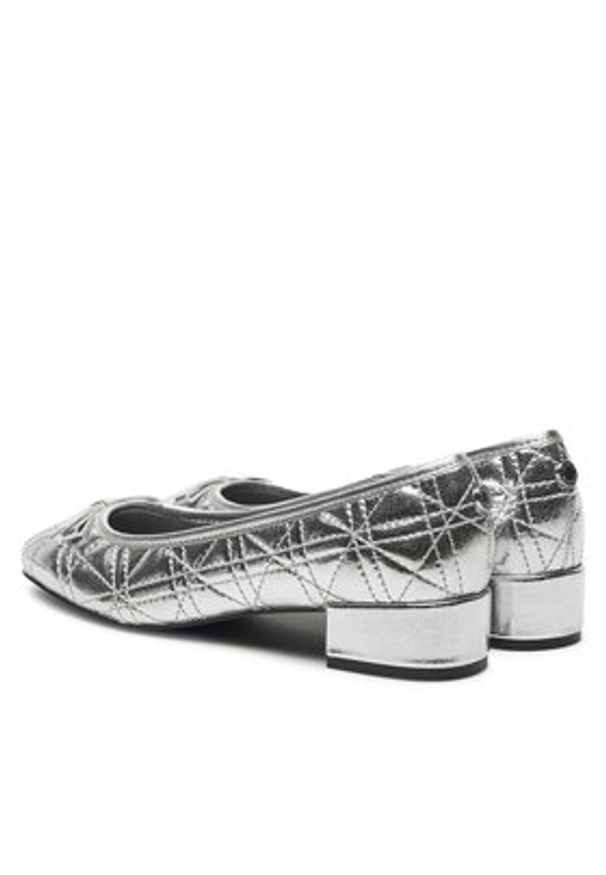 Steve Madden Półbuty Cherish-Q SM11003516 Srebrny. Kolor: srebrny. Materiał: skóra