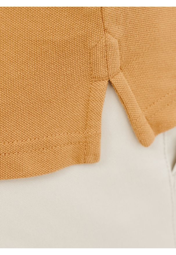 Pako Lorente - PAKO LORENTE – Gładki t-shirt polo w pomarańczowym kolorze. Okazja: na co dzień. Typ kołnierza: polo. Kolor: czerwony, biały, pomarańczowy. Materiał: bawełna. Wzór: gładki. Styl: casual