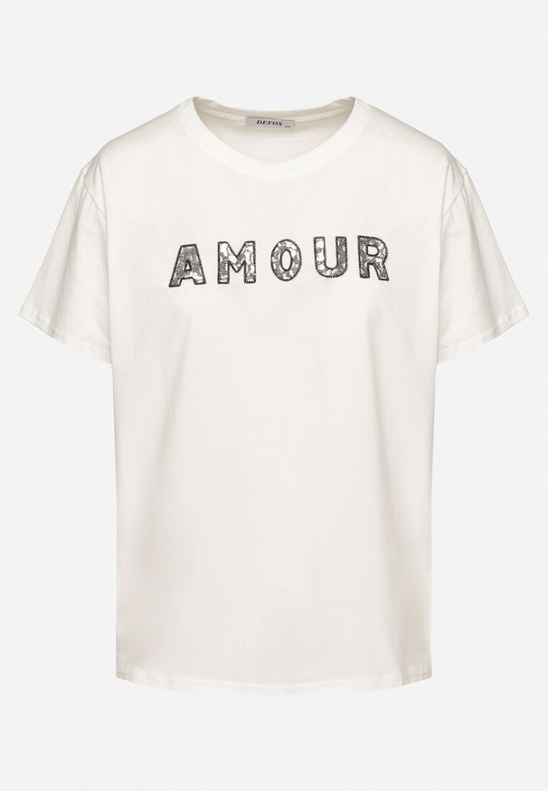 Born2be - Biały T-shirt z Bawełny Ozdobiony Haftowanym Napisem z Cekinami Marisiana. Okazja: na co dzień. Kolor: biały. Materiał: bawełna. Wzór: aplikacja, napisy, haft. Styl: glamour, casual, klasyczny