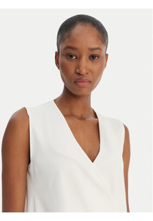 Rinascimento Bluzka CFC0128622003 Biały Regular Fit. Kolor: biały. Materiał: syntetyk