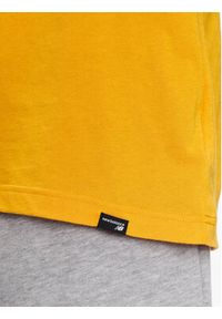 New Balance T-Shirt Sport Seasonal Graphic MT31904 Żółty Relaxed Fit. Kolor: żółty. Materiał: bawełna, syntetyk. Styl: sportowy #5