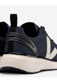 Veja - VEJA - Sneakersy Condor 2 Nautico Pierre. Kolor: czarny. Materiał: guma, poliester. Szerokość cholewki: normalna. Wzór: aplikacja #6