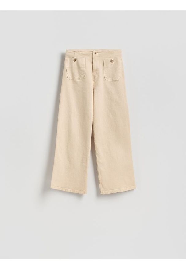 Reserved - Jeansy culotte - kremowy. Kolor: kremowy