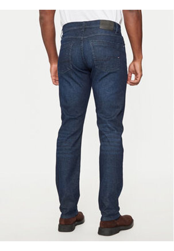 Hechter Paris Jeansy 26050 142361 Granatowy Regular Fit. Kolor: niebieski