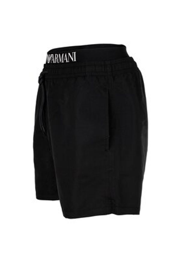Emporio Armani Szorty kąpielowe EM000686 AF12329 MC117 Czarny Regular Fit. Kolor: czarny. Materiał: syntetyk