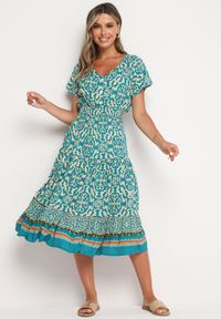 Born2be - Miętowa Bawełniana Sukienka z Dekoltem w Serek Zapinana na Guziki z Gumką w Pasie Kelea. Okazja: na co dzień. Typ kołnierza: dekolt w serek. Kolor: miętowy. Materiał: bawełna. Typ sukienki: proste. Styl: wizytowy, casual, klasyczny, elegancki #6