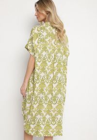 Born2be - Ciemnozielona Pudełkowa Sukienka Koszulowa z Wiskozy w Ornamentalny Print Vanisse. Okazja: na co dzień. Kolor: zielony. Materiał: wiskoza. Długość rękawa: krótki rękaw. Wzór: nadruk. Sezon: wiosna, lato. Typ sukienki: koszulowe. Styl: casual #5