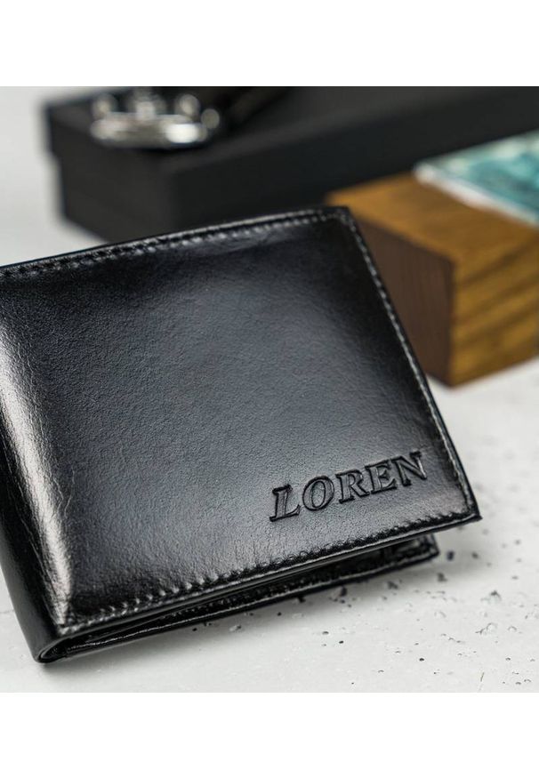 LOREN - Skórzany portfel męski Loren czarny RM-05-BCF BLACK. Kolor: czarny. Materiał: skóra