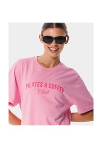 Bawełniany T-shirt z nadrukiem uniseks Carpatree. Kolor: różowy. Materiał: bawełna. Wzór: nadruk. Sport: fitness #1