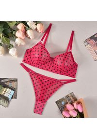 Intica - Komplet bielizny z serduszkami z delikatnego materiału Joan. Kolor: czerwony. Materiał: materiał