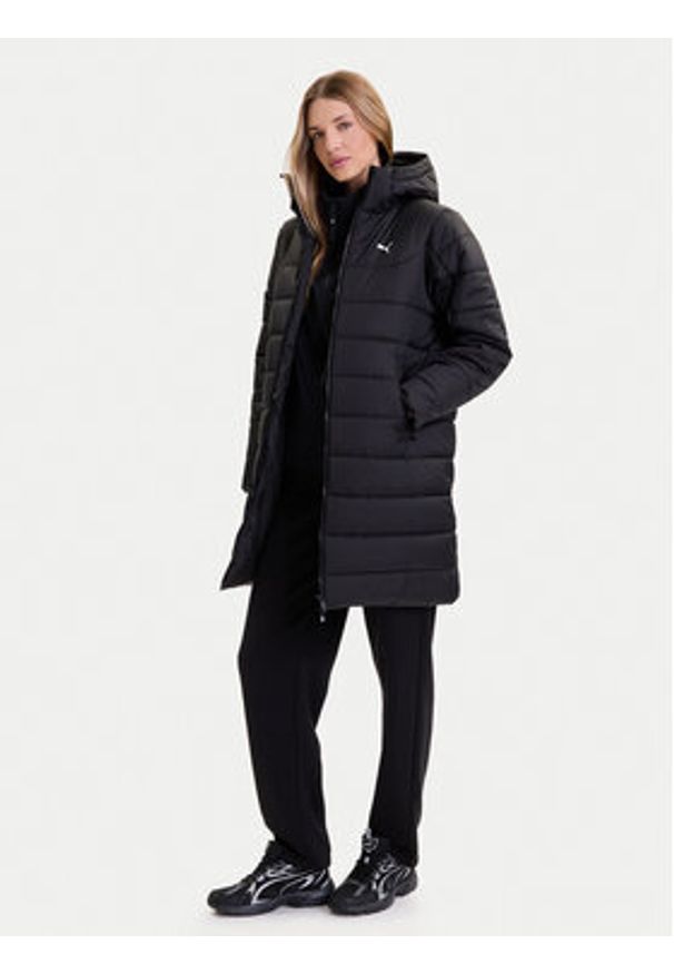 Puma Płaszcz zimowy Ess 685232 01 Czarny Regular Fit. Kolor: czarny. Materiał: syntetyk. Sezon: zima