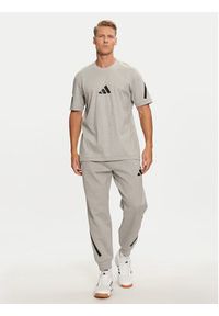Adidas - adidas T-Shirt Z.N.E. JF2457 Szary Regular Fit. Kolor: szary. Materiał: bawełna #5