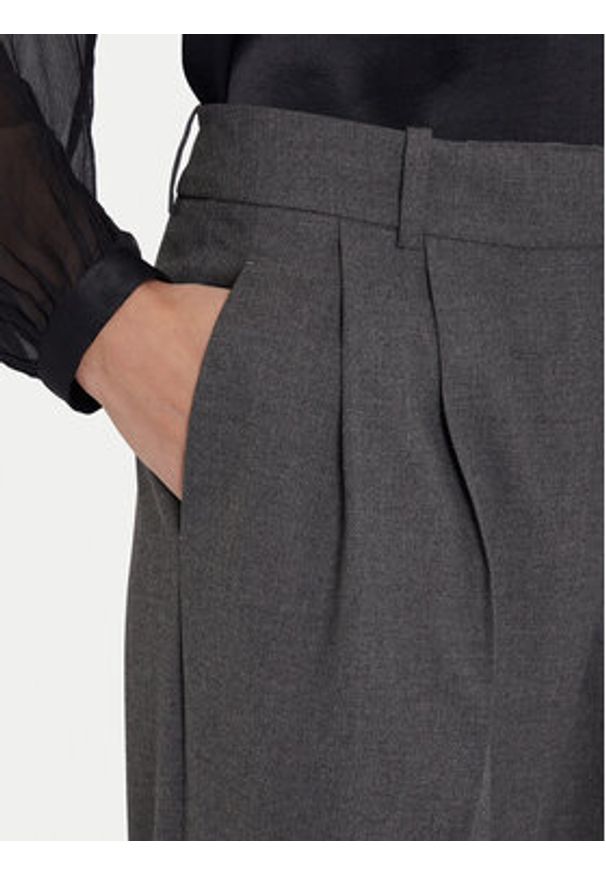 TOMMY HILFIGER - Tommy Hilfiger Spodnie materiałowe WW0WW48358 Szary Relaxed Fit. Kolor: szary. Materiał: wiskoza