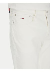 Tommy Jeans Jeansy DM0DM20980 Biały Slim Fit. Kolor: biały #5