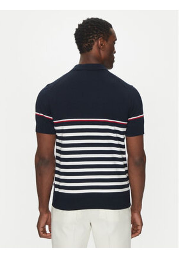 Hechter Paris Polo 65017 151801 Granatowy Regular Fit. Typ kołnierza: polo. Kolor: niebieski. Materiał: bawełna